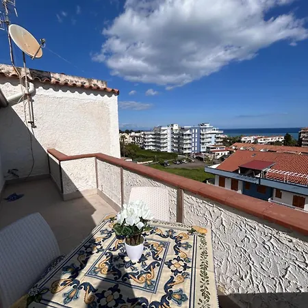 Colapesce Penthouse Apartment *