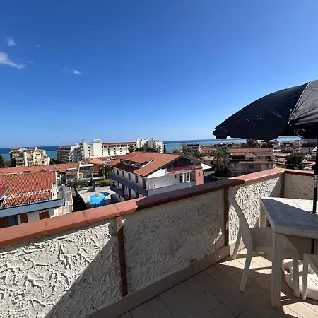 Colapesce Penthouse 公寓 *