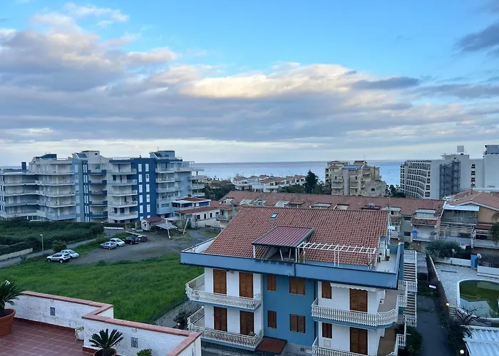 Colapesce Penthouse アパート *